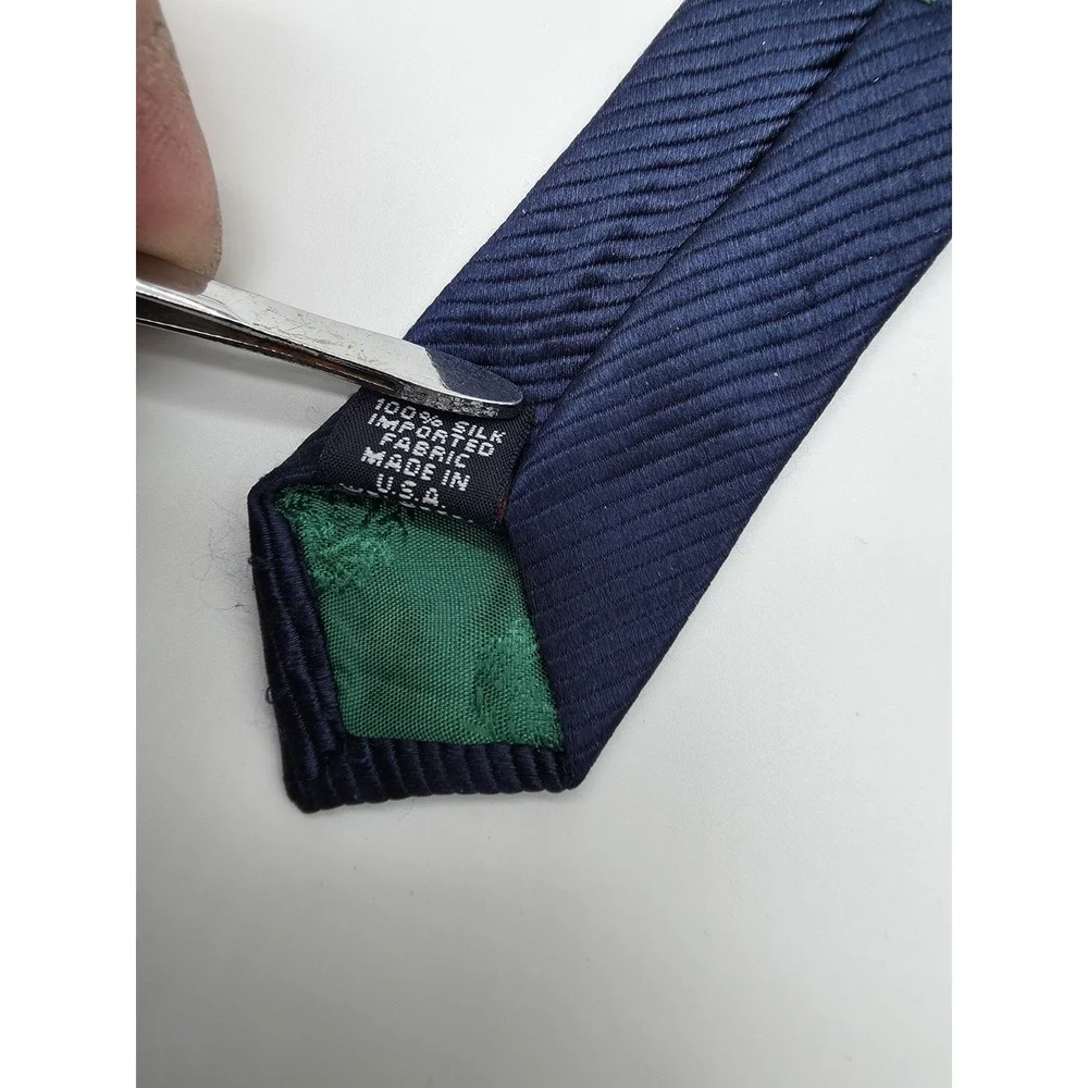 Vintage Tommy Hilfiger 100% Silk Geometric Pink Purple Blue Tie 60